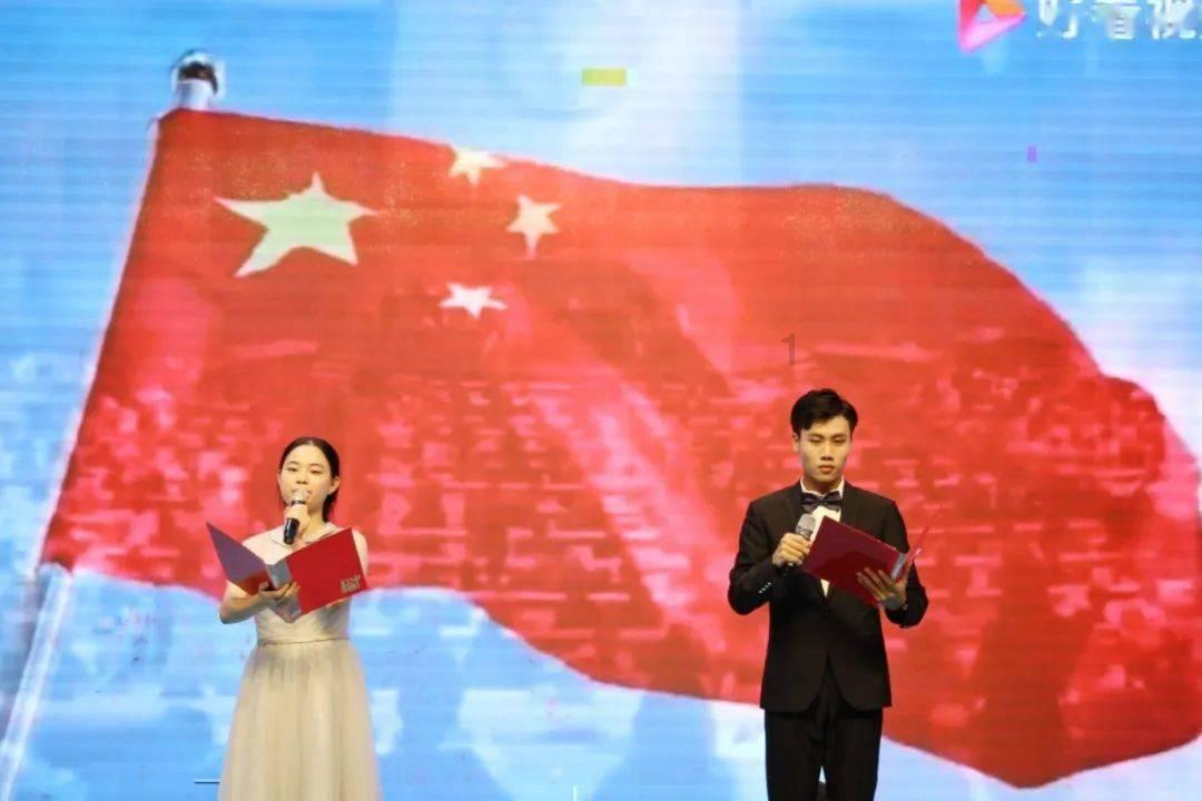 Melo老婆晒出和马思唯女友的多张合影!太养眼啦!